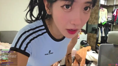 jinnytty - wanna add yours next? 💦