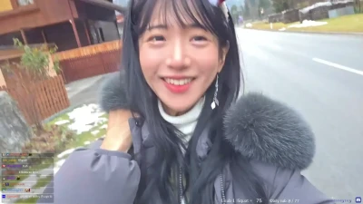 jinnytty - Destroyed a headband w my milkers cuz I felt like ittttt