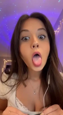 cait_asmr_fakes - I ordered a new ring light and it arrived today. :) more things comes