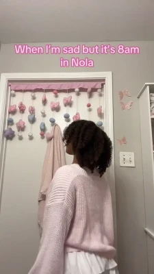 mostly.mayaa - Sending love vibes 💕 Can you feel it?