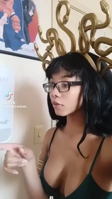 mostly.mayaa - Que les gustaría que grabara hoy?