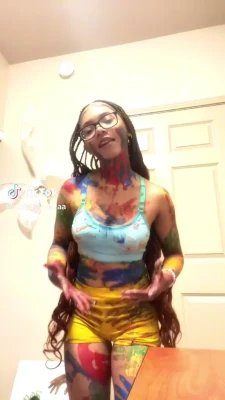 mostly.mayaa - 6 min of brand new porn in this set in your inbox baby