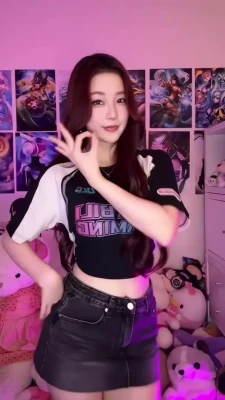 kiittwy - Do you think I'm hot?😈🥵