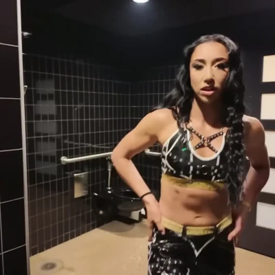 indiwrestling - SWIPE for your sweet treat tonight! 🥰 How do you like it? Send me
