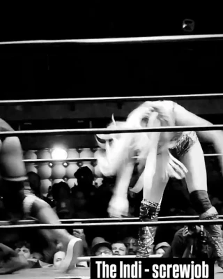 indiwrestling - Panties to the side and ready to play 🥵