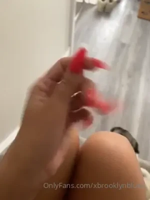 xbrooklynbluex - My good squirt 😍😍😍 i want this again 💦💦💦 part 1