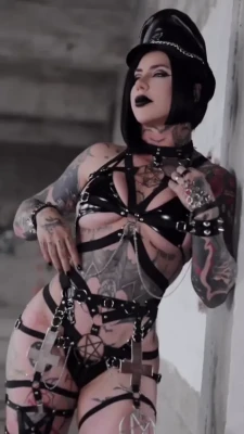 giuhellsing - just a little of Max treating me like a slut 👅💦🥵  stay tuned