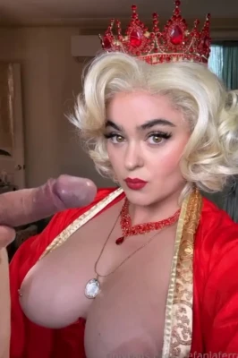 stefania_ferrario_fakes - wanna see how flexible I can get? 😜