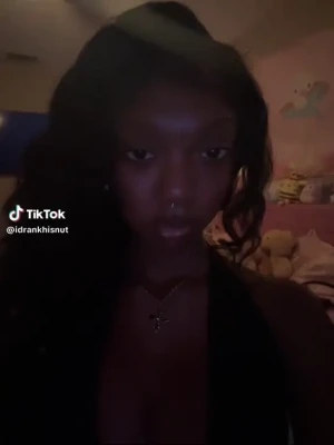ww.princessmar - what are your thoughts on valentine's content?