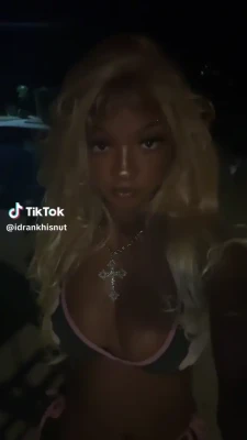 ww.princessmar - Last BTS :) Unlock your DMs for a juicy facial 💦