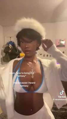 ww.princessmar - Friend "Accidental" Tease [4:53] - Y0ur friend Alice sends you this