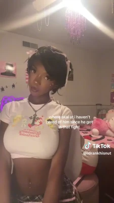 ww.princessmar - Some teasers. Some yoga in my pink panties next?