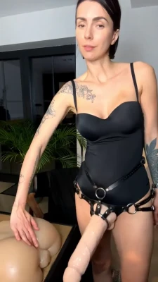pegging_sex_dolls - Feeling diamonds between my cheeks is just sexy!😘