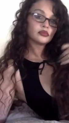 sabrina_claudio - Get it all nice and sloppy