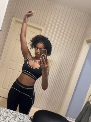 kallyxo - Lingerie show turns into porn 5