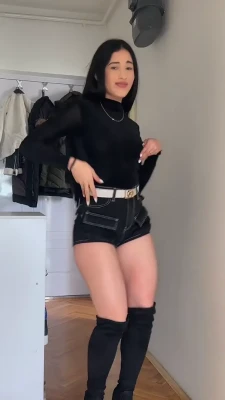 jassminabrego - Over 2 minute video to this steamy hot tub video will be in your DM'S
