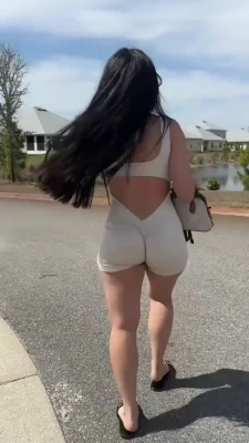 jassminabrego - Friends that you get naked with are the best kind! part 1