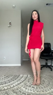 jassminabrego - Alicia shows off clean soles #studying
