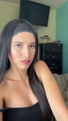 jassminabrego - Do you like my feet better sitting or standing?
