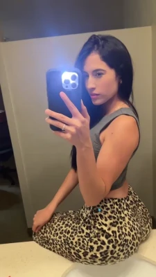 jassminabrego - нσω мαηу ѕнσтѕ ωσυℓ∂ уσυ gινє мє?