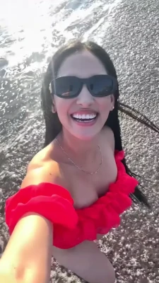jassminabrego - TGIF with fun bags