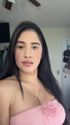 jassminabrego - Showing off my Princess parts, do you like them Daddy? 👸🏼