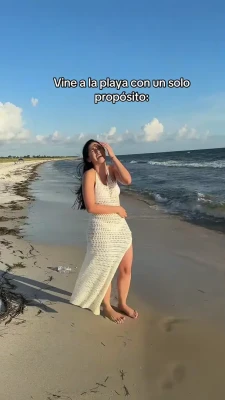 jassminabrego - someone must help me pick up the fork💋
