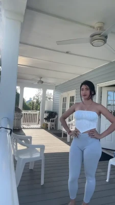 jassminabrego - wanna cuddle in bed all day?