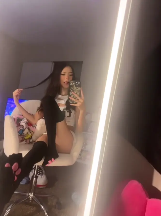 vivi2freaky - Buenos y cachondos dias