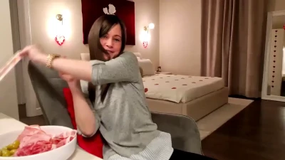newchloe18 - Here's Part 2 of my travel vlog adventures in Japan! In this one, I