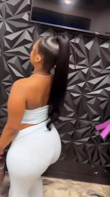 yungthicksht - Happy Hump Day❗️🍑👖🥵😍❤️‍🔥