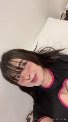 karalove21g - This outfit is so lewd, I'm gonna save the best POV crotch pics for