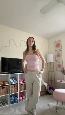 eva.ulmer - your dreamgirl is waiting for you in DM😈