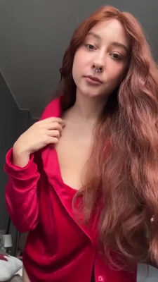 liloo_moon - “Go in my throat”   How many girls do you know who want hard dick
