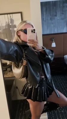 mariahmayx - Come play with me.....