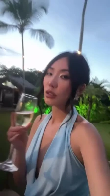 lissahamada - Relaxing Friday afternoon jerk off sesh 😌 cheers to the freakin’