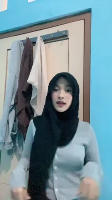 mayl0ov - What would you do to me if you had me bent over like this?