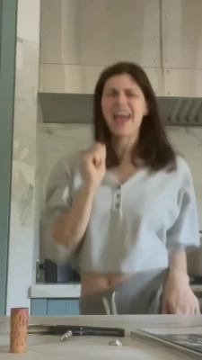 alexandradaddario - 【 雙龍補習班DP Part 1 】 Hands-free 3 times #字幕 #幹射