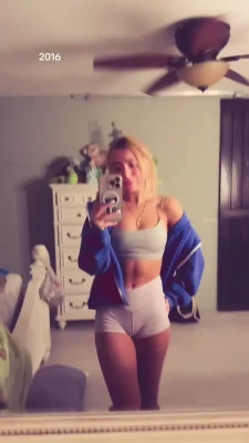 ava.nucci - Quieres estas foticos y más en tu DM? 😏