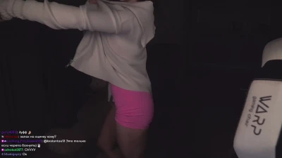 di.rubens - Spank or kiss it?