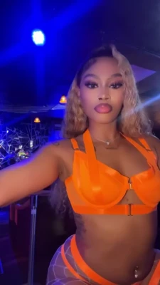 thejubae - You taking me out for lunch dressed like this? 🤔