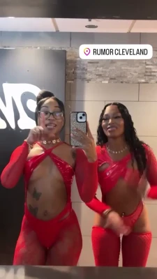 thejubae - Would you be mad at me for not putting on underwear? 😇