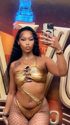 thejubae - New g string bikini. Up close🍑🥵