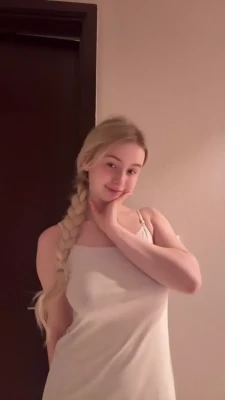 bulebarbie_official - Al parecer mi pésimo twerk no es compatible con tiktok que me cree