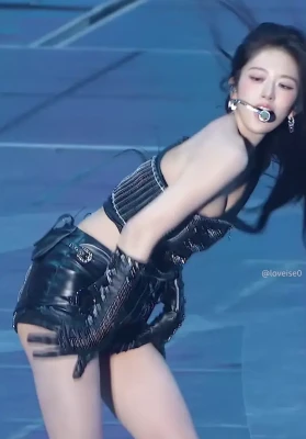 _yujin_an - Who wants to play ? 👅😈