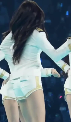 _yujin_an - 𝐓𝐎𝐃𝐀𝐘 𝐎𝐍𝐋𝐘 𝒕𝒂𝒌𝒆 𝟑𝟎%