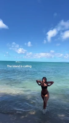 maya.goudeseune - Emo slut getting fuckeed?