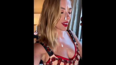 scarlettjohanssonworld - i just saw a childddd rub the extra fun dip on his gums