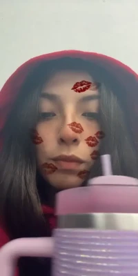 ludmilarobless_ - Cheeky