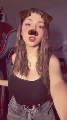 ludmilarobless_ - I love you 🥰😇😊guys 🥰😇😊